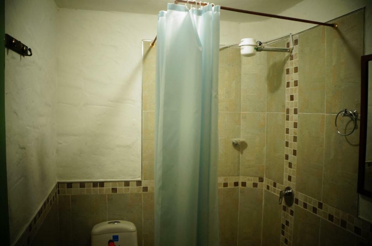 Habita Estudios Laureles * Medellín